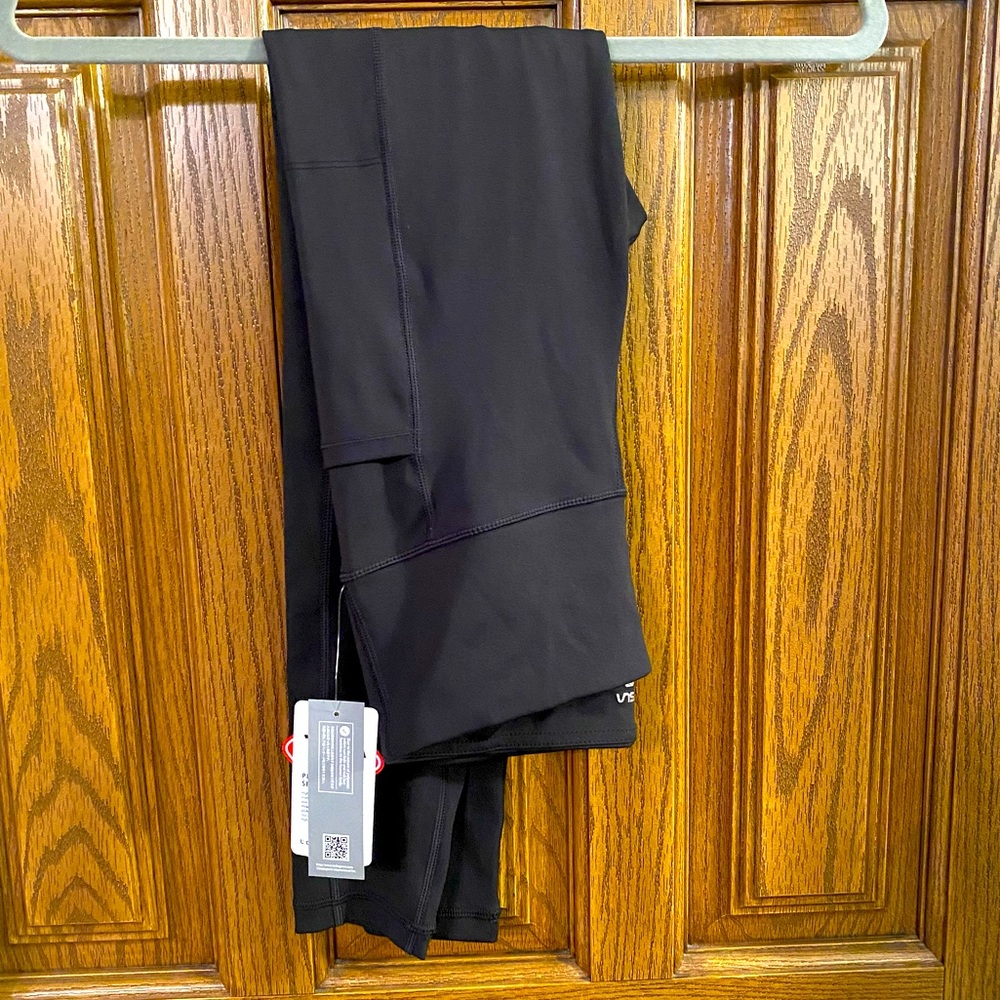 NEW Pocket leggings!
